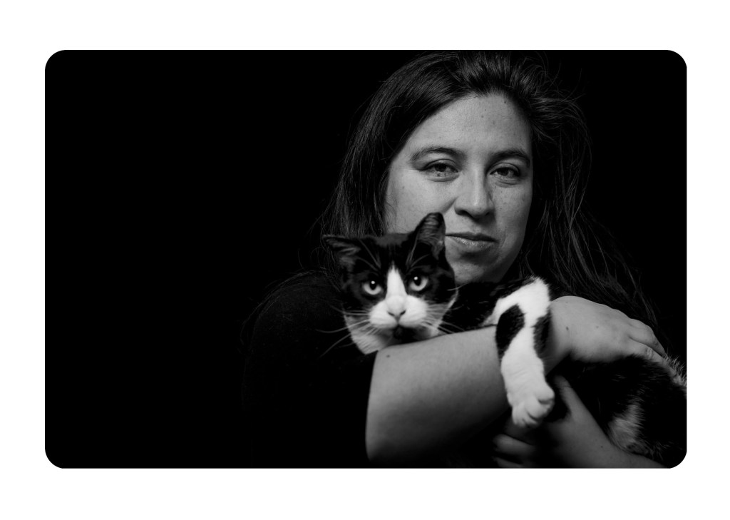 AZIA – VALENTINA BASCUR&nbsp;MOLINA