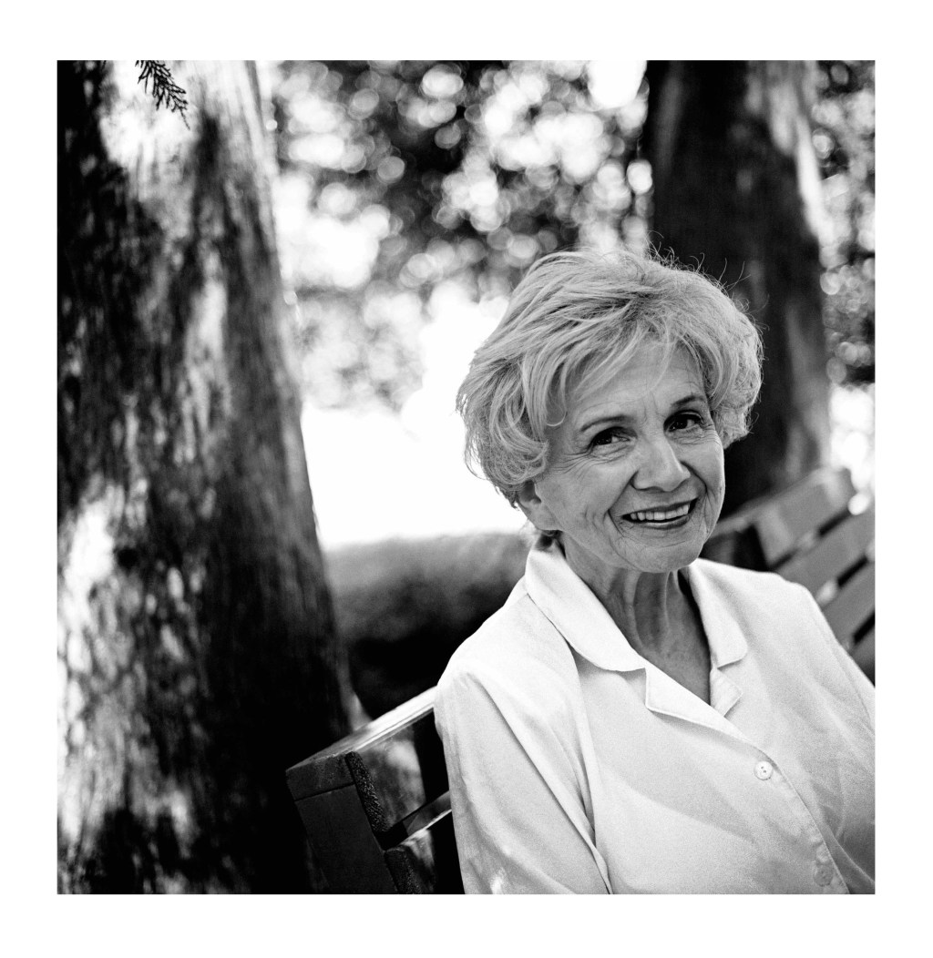 AS MUITAS VIDAS DE ALICE MUNRO – VERA&nbsp;SAAD