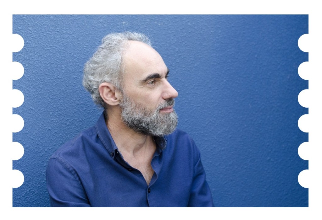 A POEIRA, A FORMIGA E O BOTÃO – ADRIANO ESPÍNDOLA SANTOS